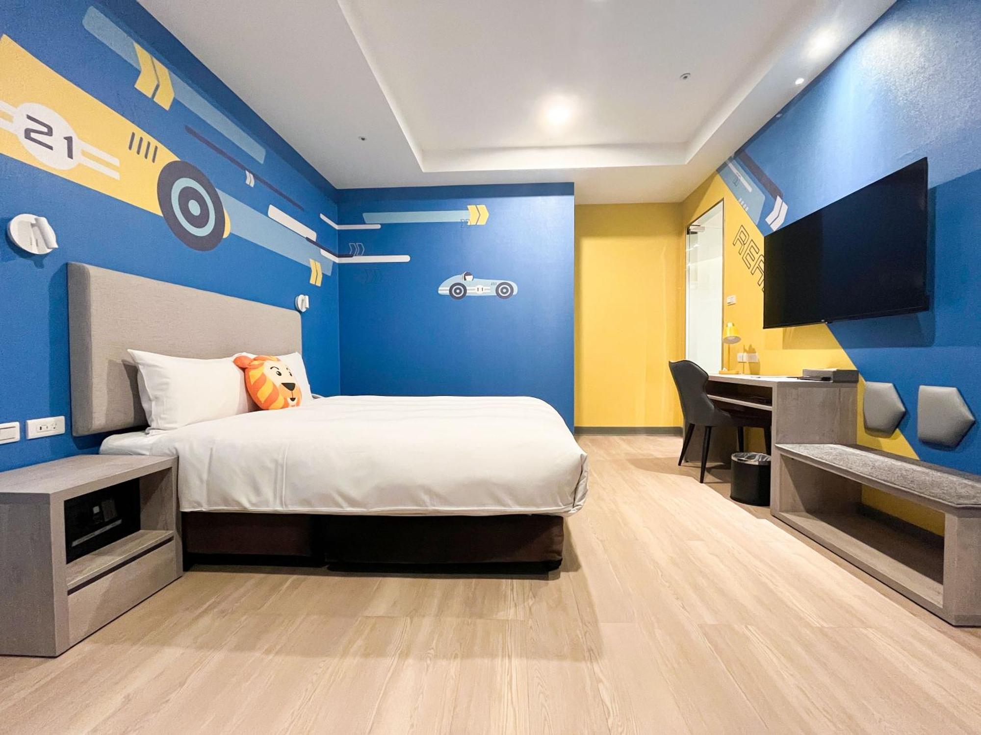 Holiday Garden Hotel Skm Park Kaohsziung Kültér fotó